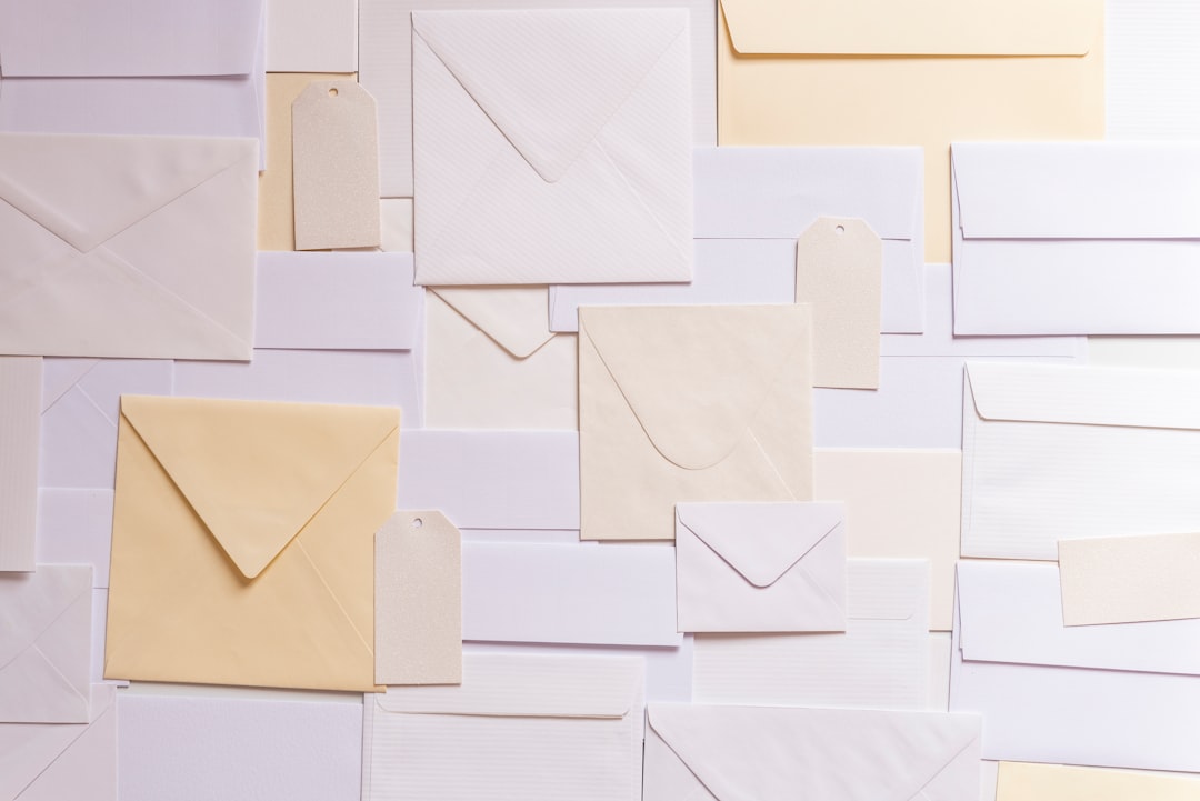 How to receive Facebook leads email notifications for instant follow-up 1 envelope paper lot facebook lead ad form email inbox notification mobile lead alert