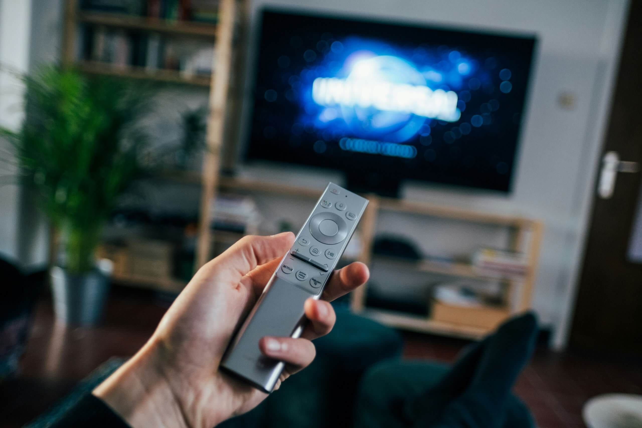 paramount remote