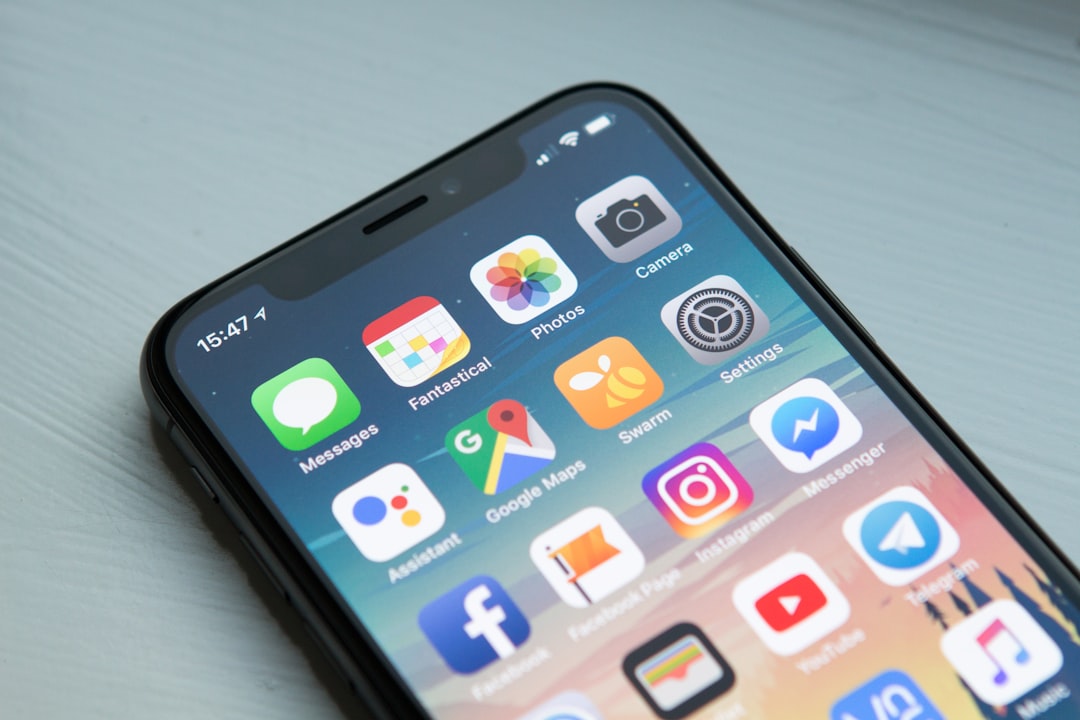 Best Android Apps for Productivity in 2025 1 space gray iphone x project planning trello app kanban board productivity apps