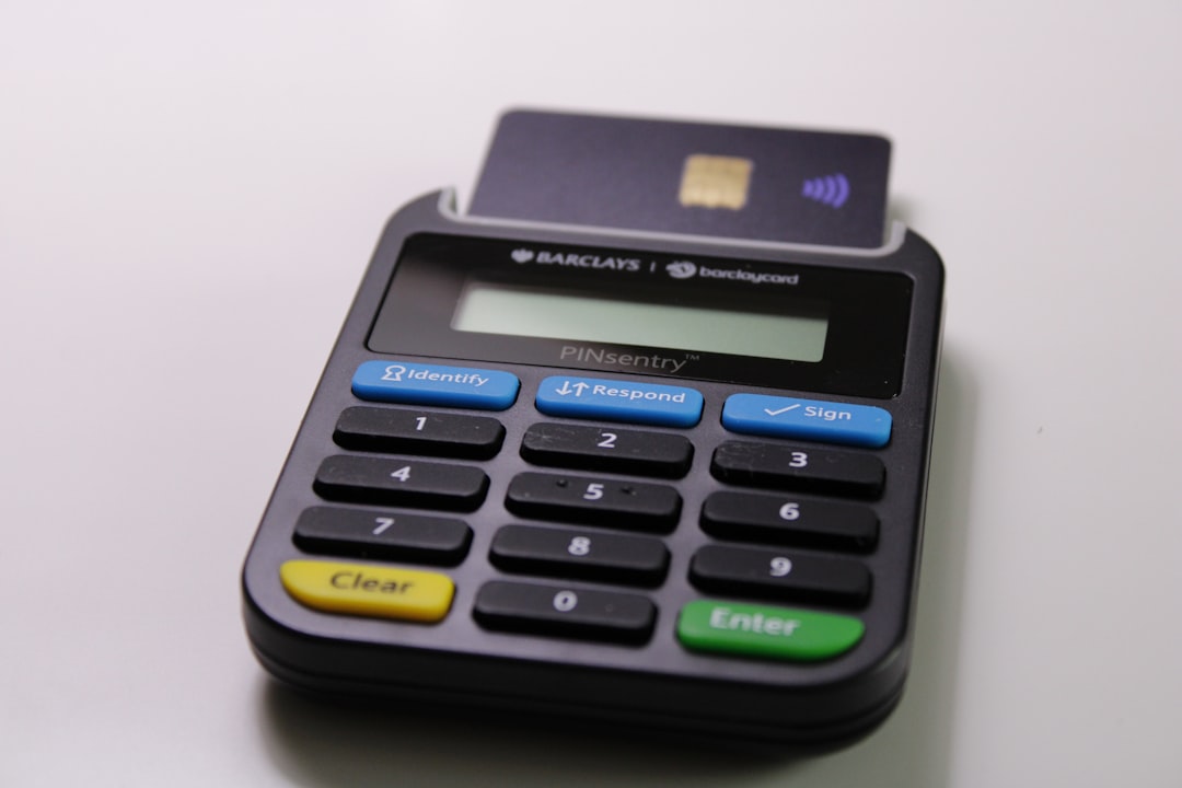 10 Invoicing Software Every USA Business Should Know About 2 black and blue calculator on white table mobile paymentssquare invoicesmodern billing