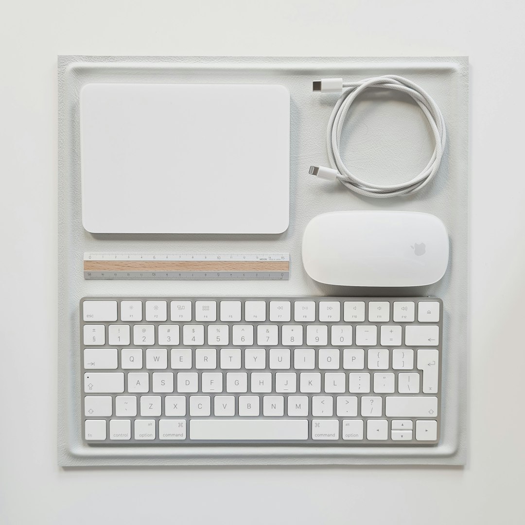 a white computer keyboard minimalist blog brine template mobile friendly layout