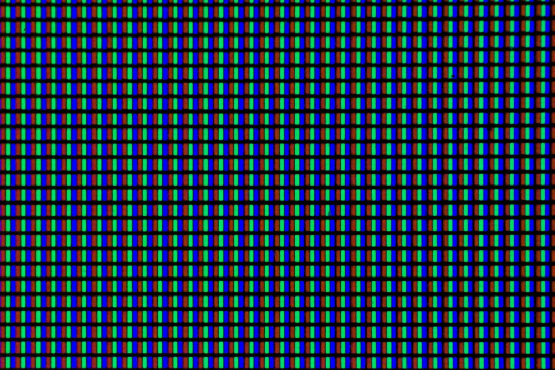 blue and white checkered textile oled pixel refresh process screen maintenance menu colorful screen pattern